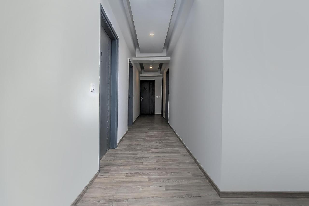 Hotel Oyo Townhouse 044 Sector 14 Gurugram Gurgaon Zewnętrze zdjęcie