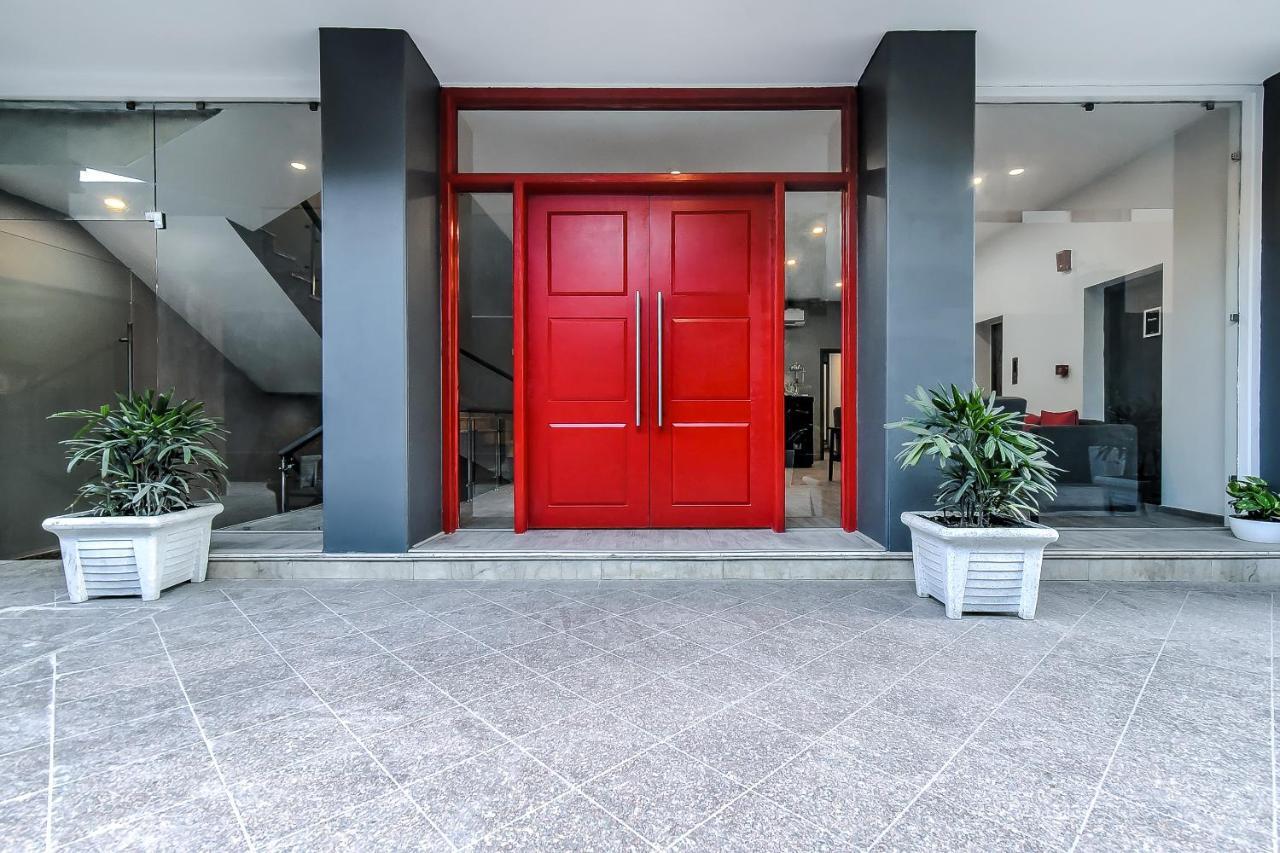 Hotel Oyo Townhouse 044 Sector 14 Gurugram Gurgaon Zewnętrze zdjęcie