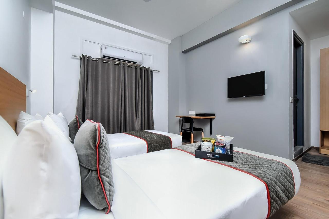 Hotel Oyo Townhouse 044 Sector 14 Gurugram Gurgaon Zewnętrze zdjęcie