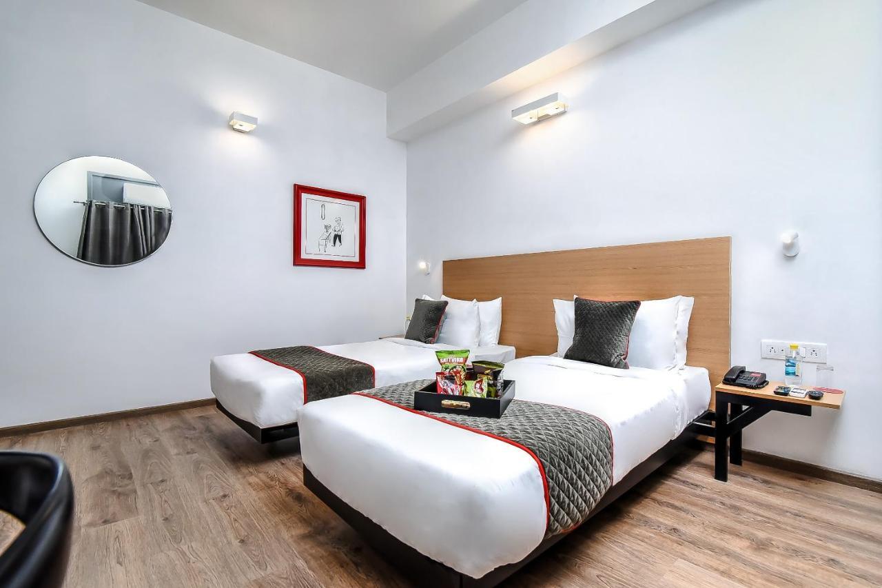Hotel Oyo Townhouse 044 Sector 14 Gurugram Gurgaon Zewnętrze zdjęcie